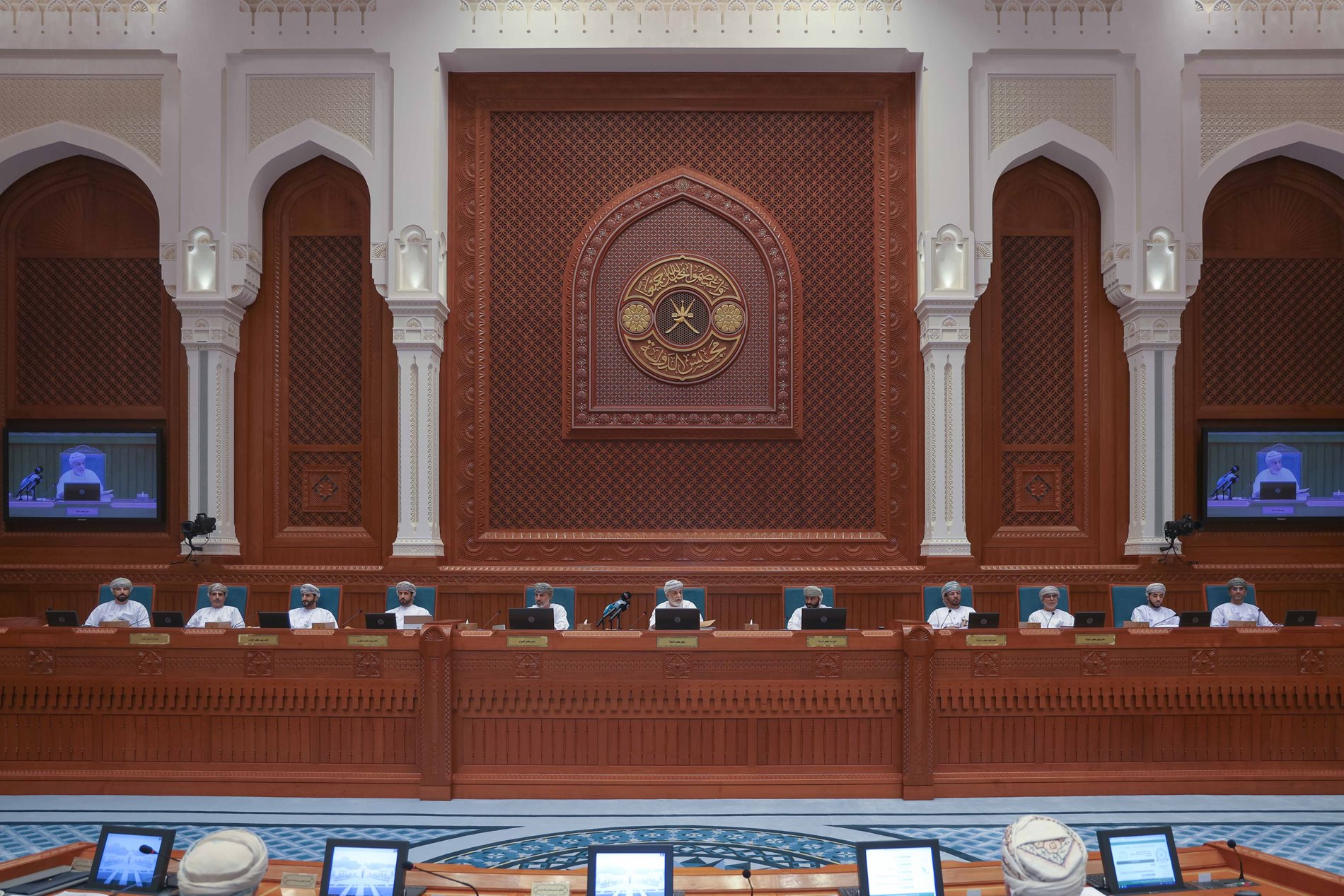 الأخبار